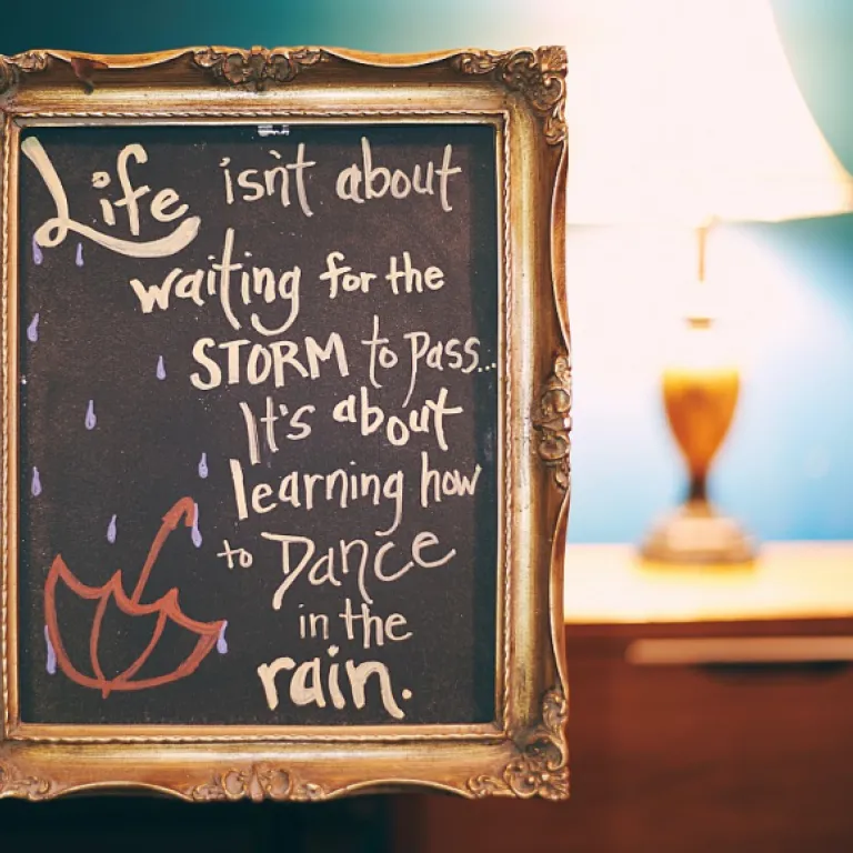 Comprendre la courbe de l'apprentissage en intelligence artificielle pour les ressources humaines