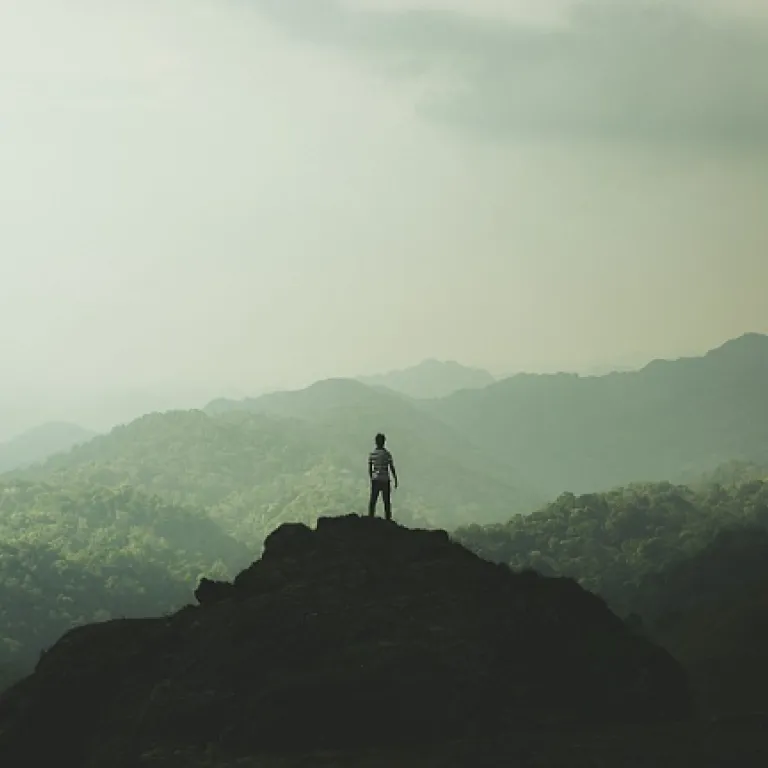 Comment le test sosie révolutionne l’intelligence artificielle pour les ressources humaines